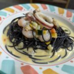 イカスミスパゲッティのウニクリームソース